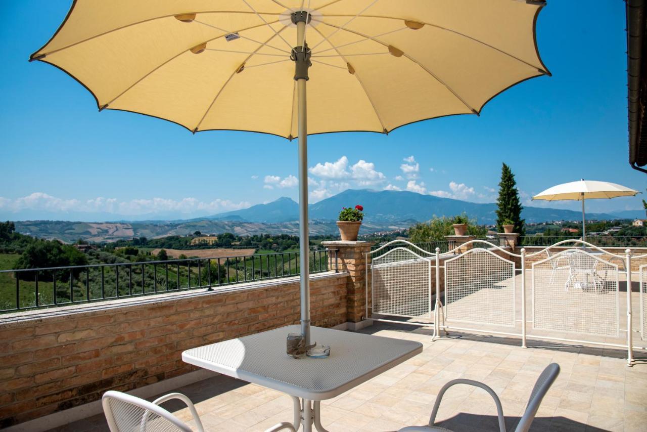 Agriturismo Alla Solagna Colli del Tronto Exteriör bild